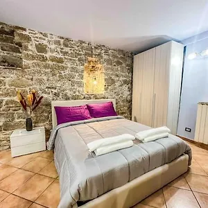 Centro Storico La Casa Di Pietra Con Netflix , Perugia Italia